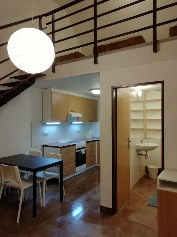 Apartmany Vinarstvi Klucov Lstibor Εξωτερικό φωτογραφία