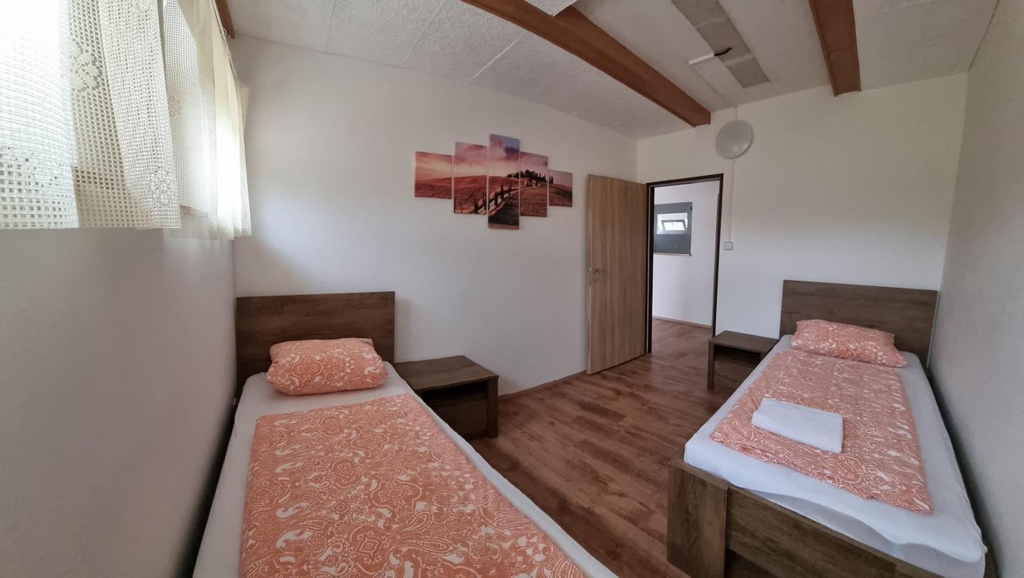 Apartmany Vinarstvi Klucov Lstibor Εξωτερικό φωτογραφία