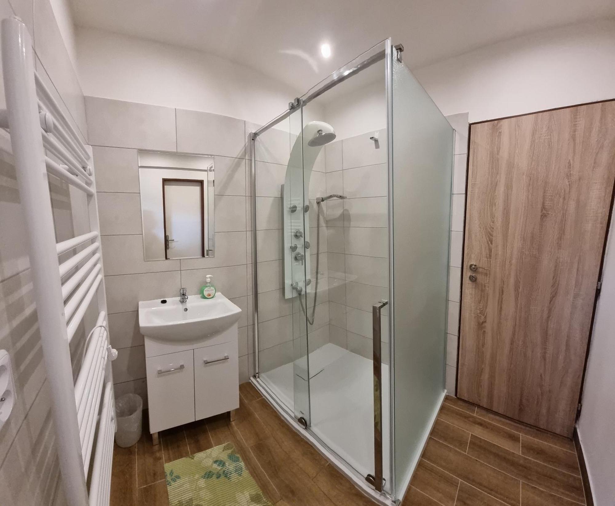 Apartmany Vinarstvi Klucov Lstibor Εξωτερικό φωτογραφία