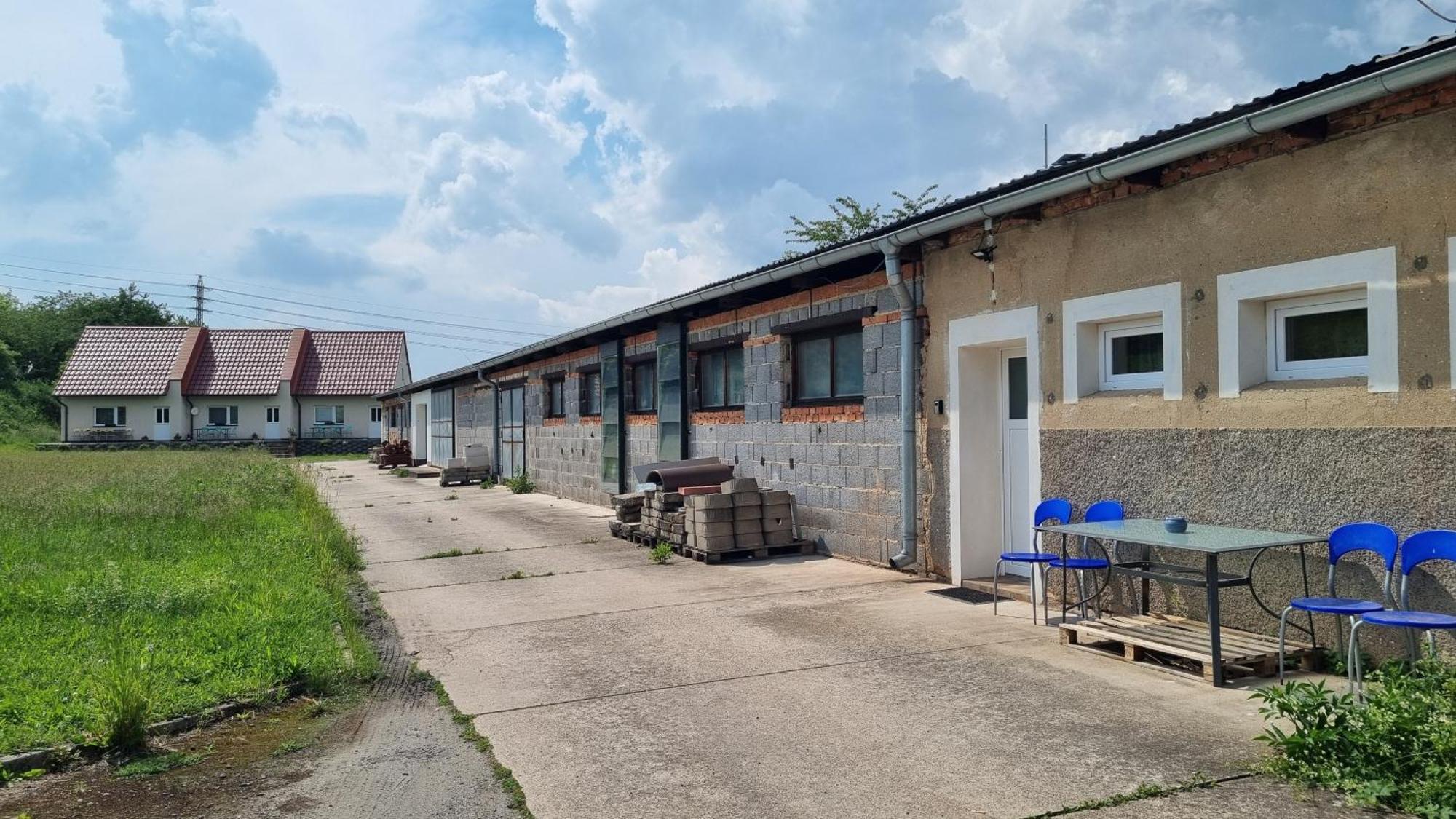 Apartmany Vinarstvi Klucov Lstibor Εξωτερικό φωτογραφία